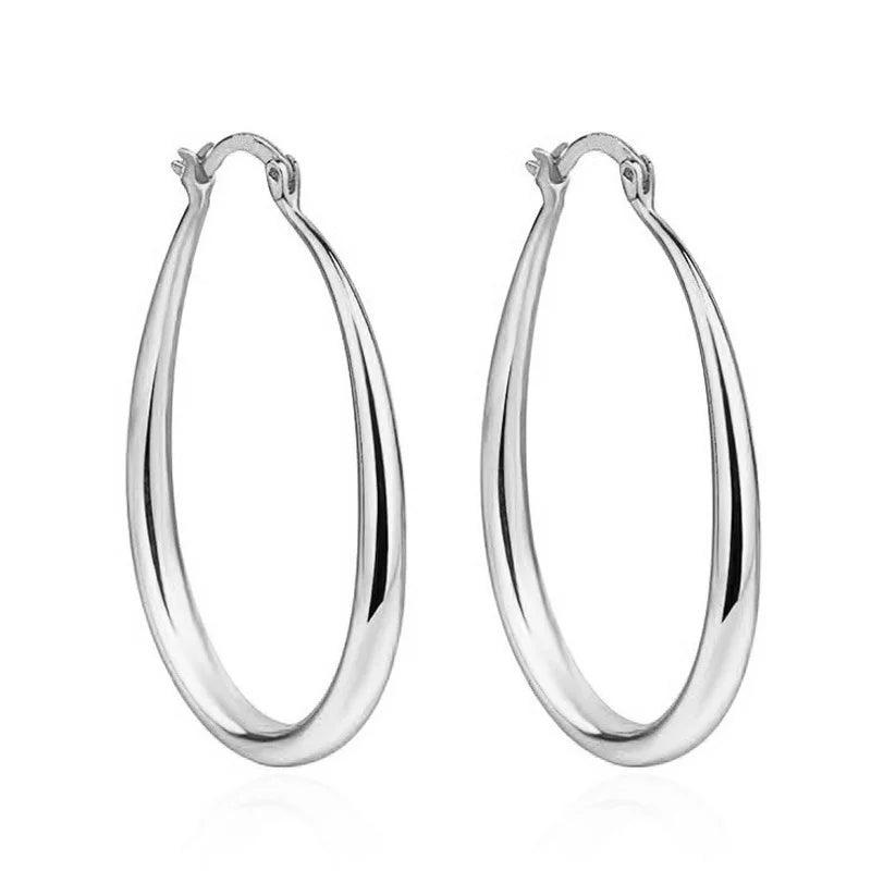Women’s Smooth Hoop Earrings